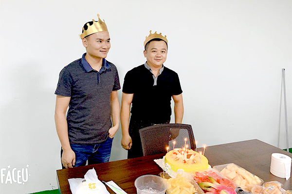 【高能计算机】浓情时光,情系员工 7月生日趴 【高能计算机】浓情时光,情系员工 7月生日趴