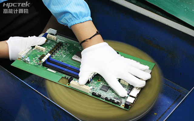 龙芯3A6000:开启国产工控主板“芯”时代(图1) 龙芯3A6000:开启国产工控主板“芯”时代(图1)